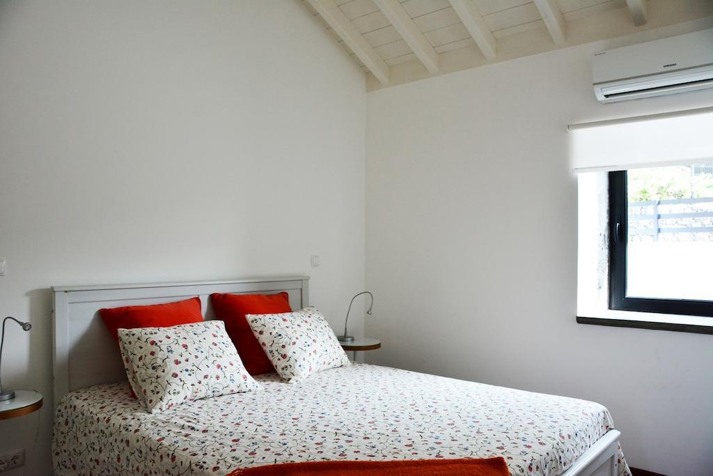 Casa Dos Botes - Whaleboat House Ter Villa Sao Caetano  Room photo